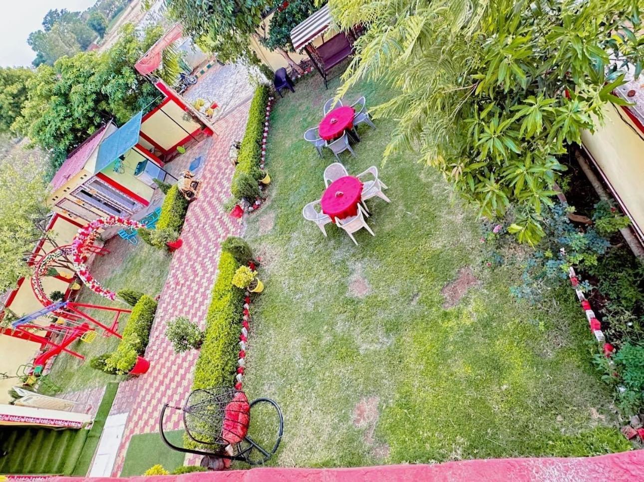 Bundeli Farm Resort & Banquet Orchha Zewnętrze zdjęcie