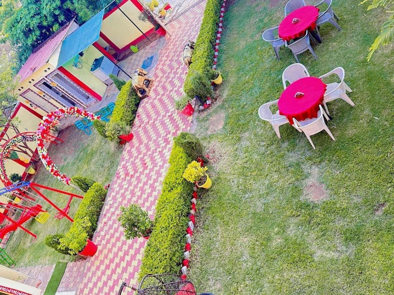 Bundeli Farm Resort & Banquet Orchha Zewnętrze zdjęcie