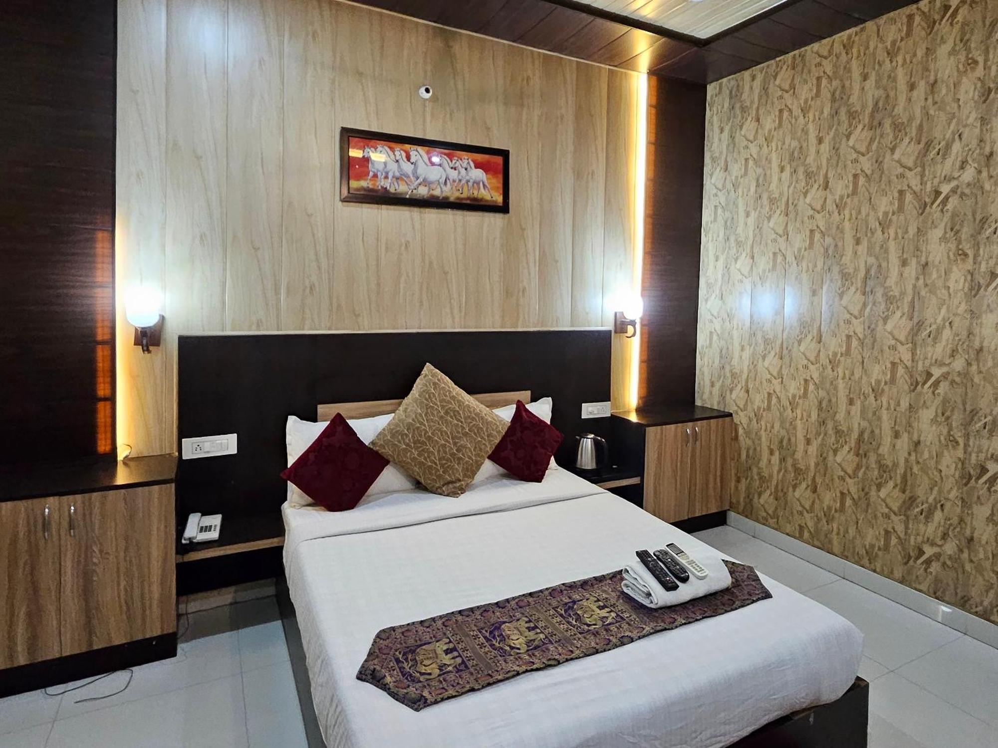 Bundeli Farm Resort & Banquet Orchha Zewnętrze zdjęcie